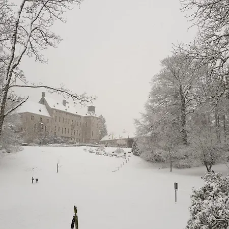 ホテル Chateau De Harze