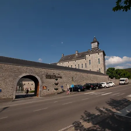 Chateau De Harze 4*